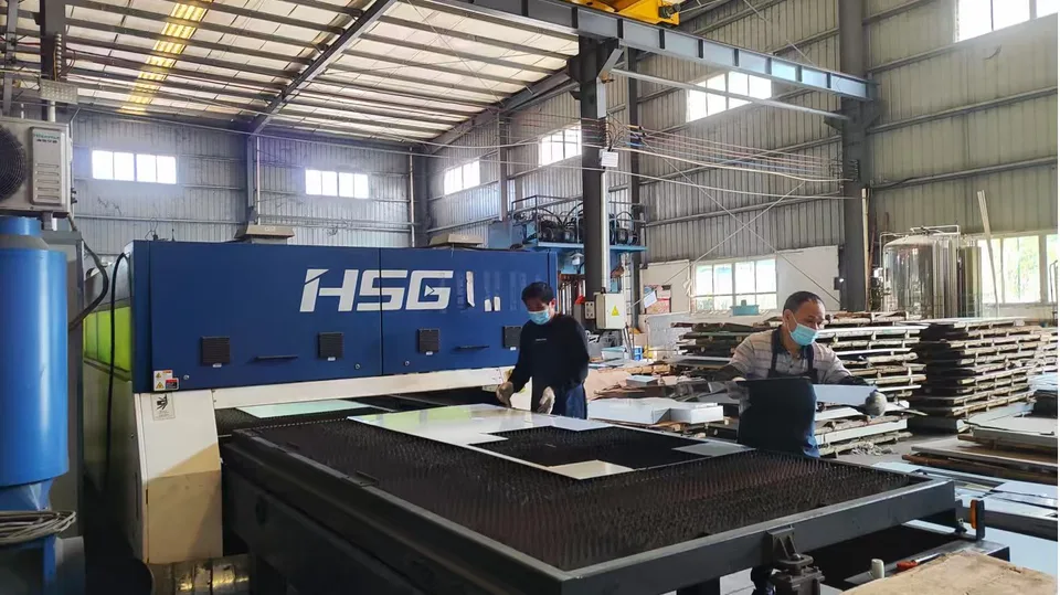 Sheet cutting equipment at the Roosa factory